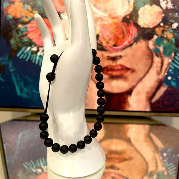 Handmade genuine gemstone bracelet. This Shungite bracelet is adjustable. - Picture 4 of 8